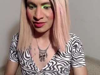 hugedanexxx webcam model stream image