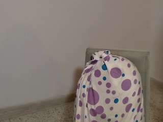 hugedanexxx webcam model stream image