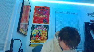 Roomfullofcum webcam model stream image