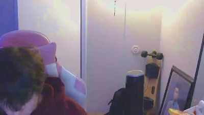 Roomfullofcum webcam model stream image