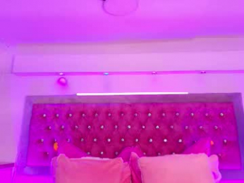 tayzon_foxxx webcam model stream image