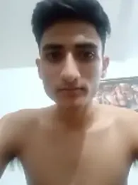 Yourrambo webcam model stream image