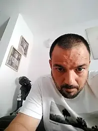 morenitoymorena webcam stripchat model stream image