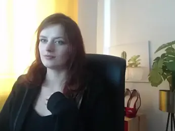 juicyNadine webcam model stream image