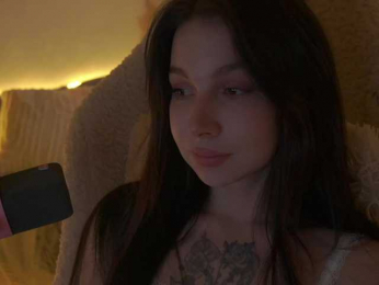 DramaQueen_ webcam model stream image