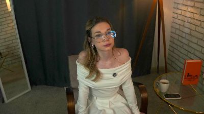 RosalindaSiron webcam model stream image