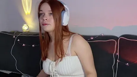 ValBae webcam model stream image