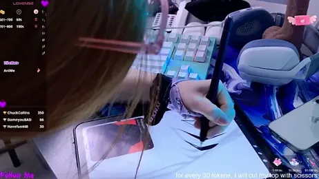 ValBae webcam model stream image