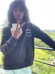 Lucas_eevans webcam model stream image