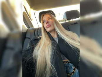 ALVUWKA webcam model stream image