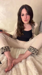 GoddessAde webcam model stream image