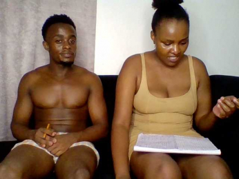 TwosomeTreasure webcam model stream image