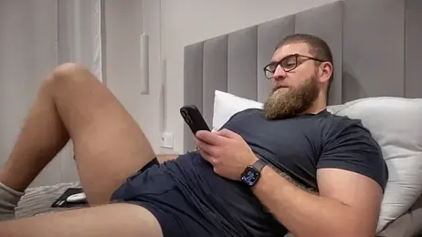 Bear_bear_ webcam model stream image