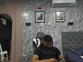 Chriss Jones webcam model stream image