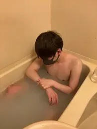 poketkuma webcam model stream image