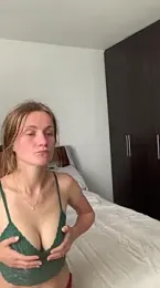 andyzuzka webcam model stream image