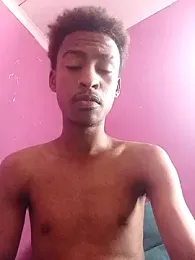 FlubbingCadaver webcam model stream image