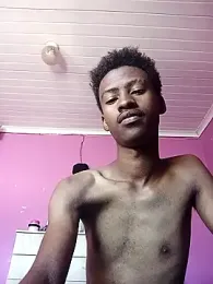 FlubbingCadaver webcam model stream image