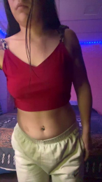 MissR3d webcam cam4 model stream image