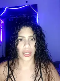 Shura_xxxBig webcam model stream image