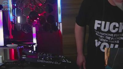 1st_omen webcam cam4 model stream image