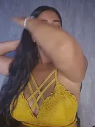 Valentinne_z webcam model stream image