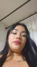 nikkigrey1 webcam model stream image