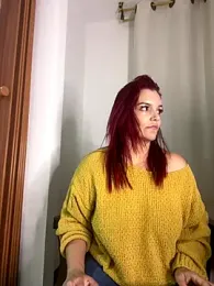 Taniabonet webcam model stream image