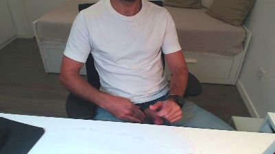 Ulep webcam model stream image