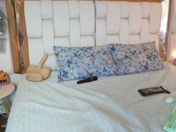 Kathamuller webcam bongacams model stream image