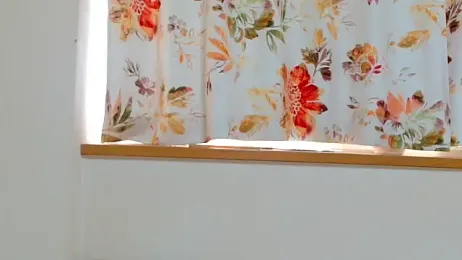 liliyRiSAcha-n webcam stripchat model stream image