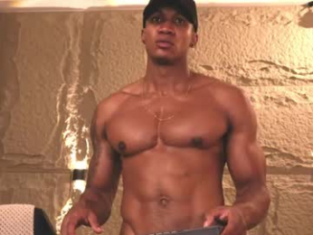 logan_varela webcam model stream image