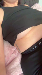 _universia webcam model stream image