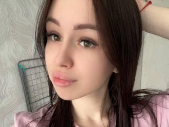 KaleyKurns webcam model stream image