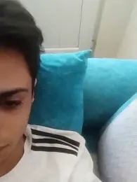 LiseliEnes webcam model stream image