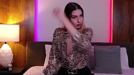 SkylerSpark webcam model stream image