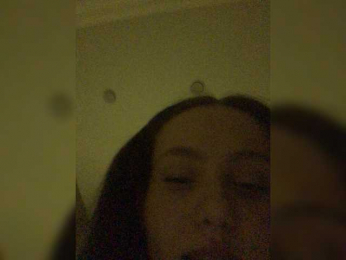 Mae4614 webcam model stream image