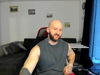 Panda Muscle webcam flirt4free model stream image