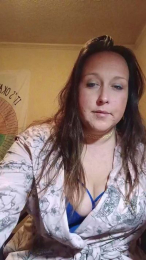 Whitegirl36 webcam model stream image