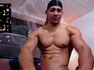 Teddy Fit webcam model stream image