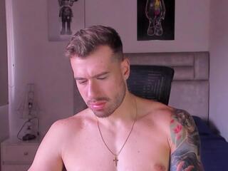 Mike Skip webcam model stream image