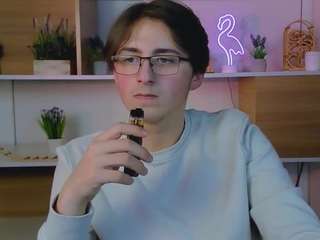 azen-rush webcam model stream image