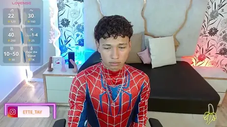 Ette_tay webcam model stream image