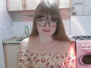 L-e-l-i-k webcam model stream image