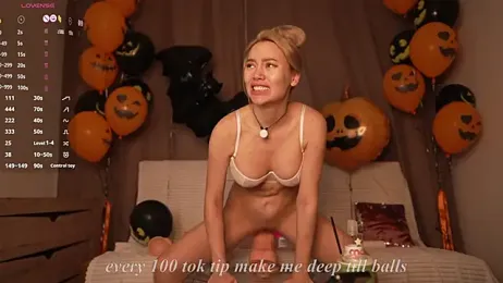 Bestie_Online webcam stripchat model stream image