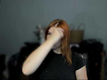 RedheadDevil webcam model stream image