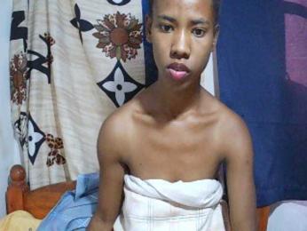 Sexy-Sarah webcam model stream image