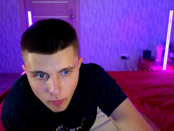 DenisSofia webcam model stream image