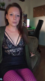 Kinkymom28x webcam model stream image