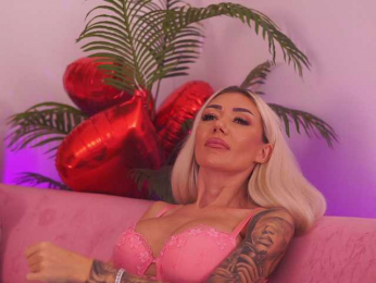 TheFallingAngel webcam model stream image